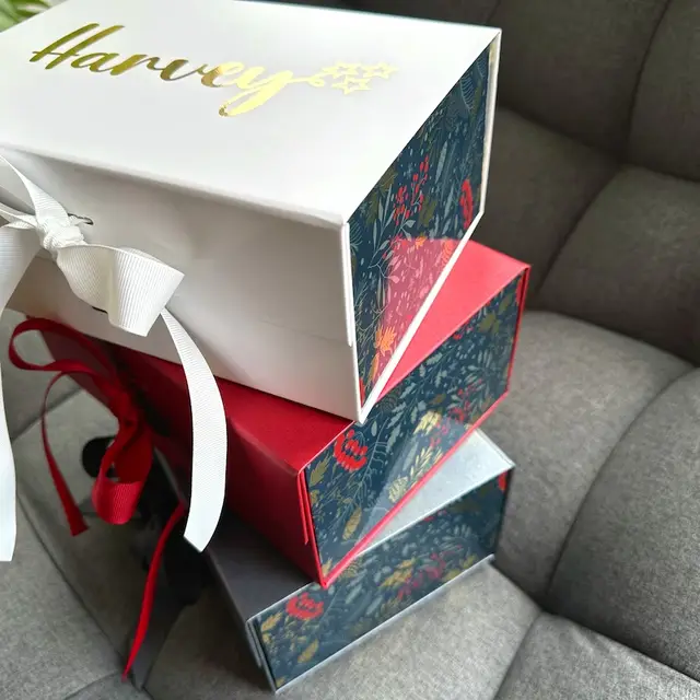 Customized Gift Box Surprise Expensive Sneakers